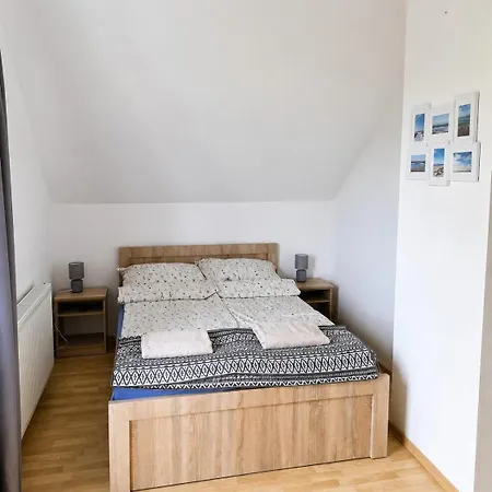 Konukevi Na Brzozowej 2 3*